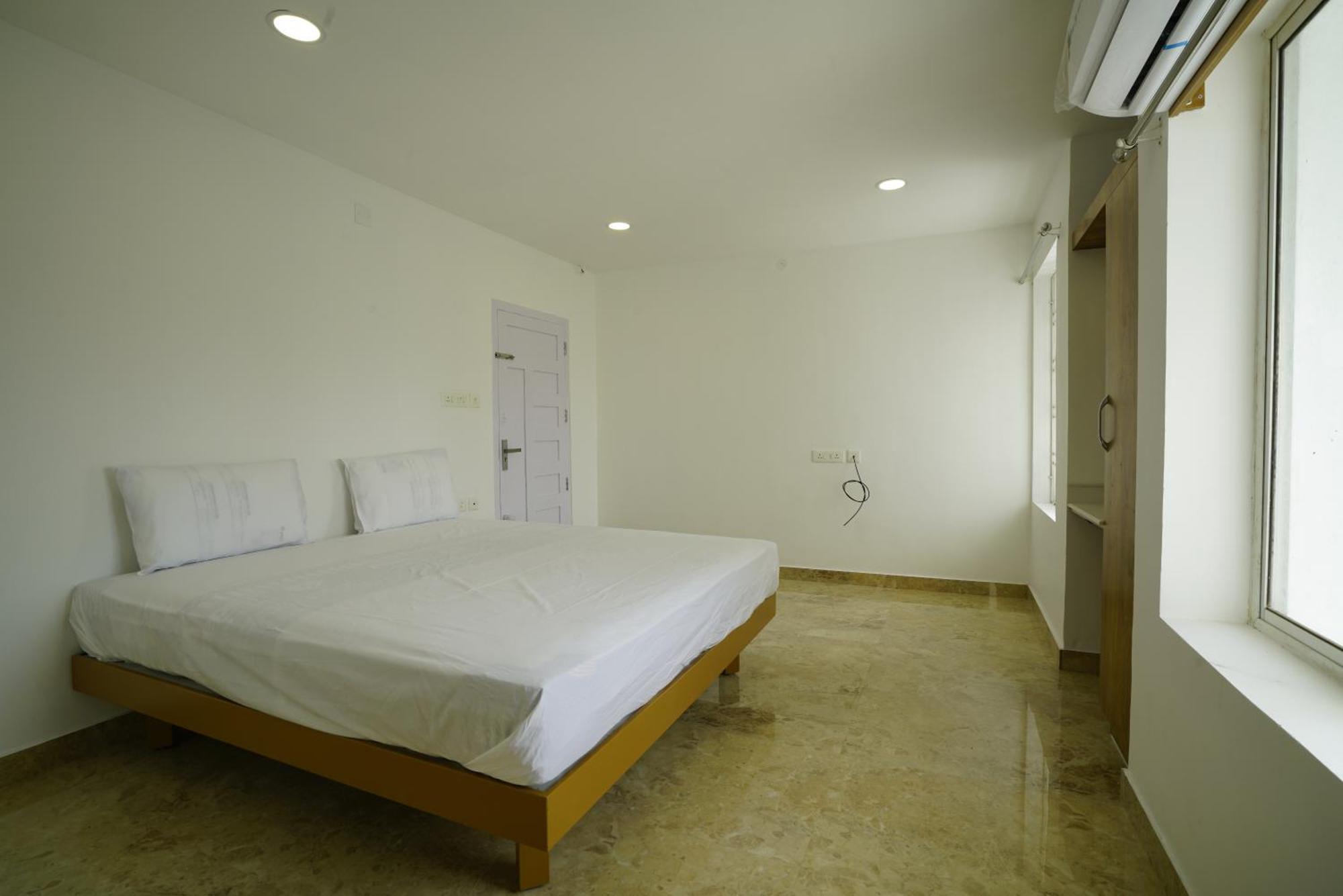 Quilon Residency Kundara Hotel Perumanseri Luaran gambar