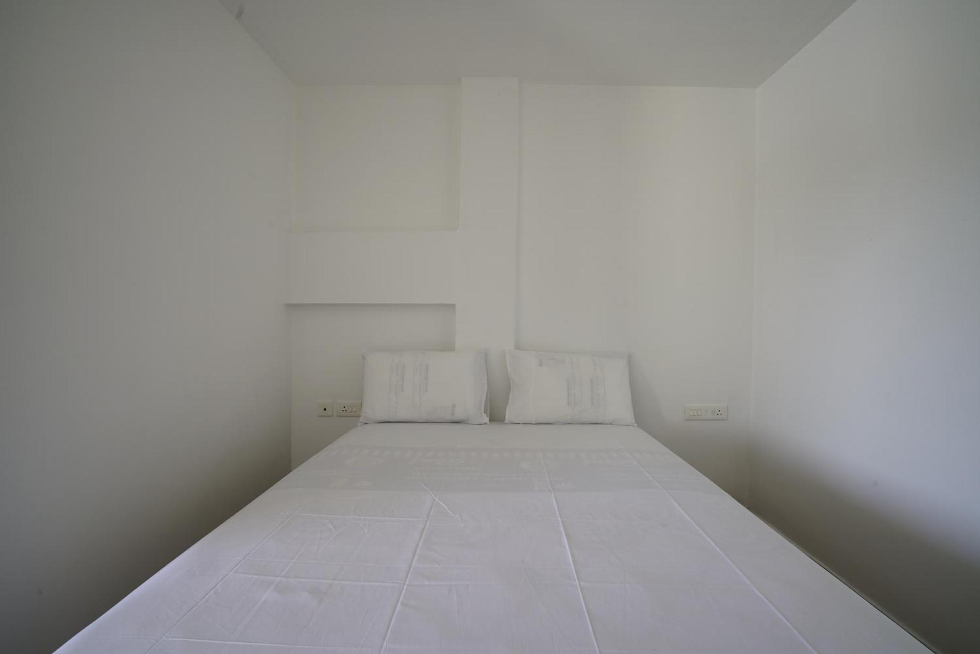 Quilon Residency Kundara Hotel Perumanseri Luaran gambar